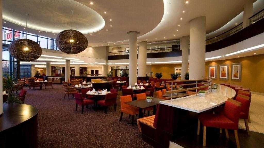 City Lodge Hotel Hatfield, Pretoria Exterior photo